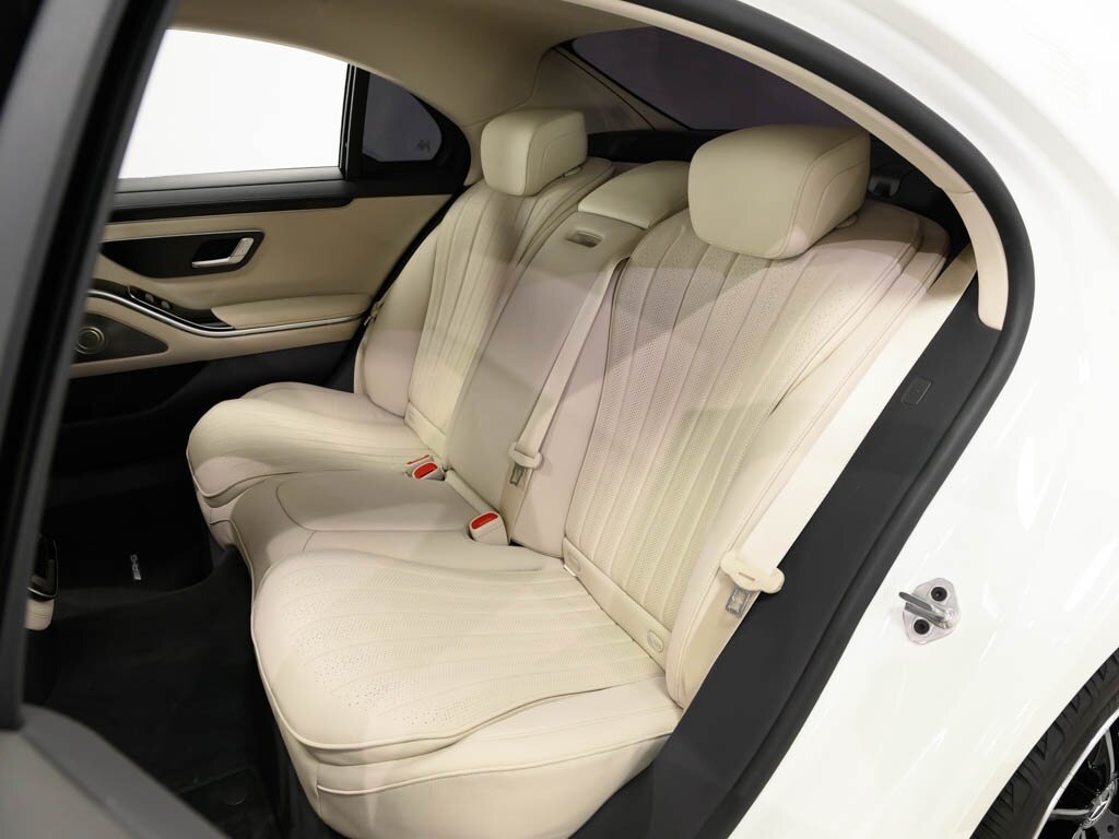 2023 Mercedes-Benz S500 4MATIC $123K MSRP AMG Line Night Pkg   - Photo 46 - Sarasota, FL 34243