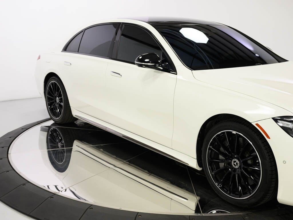 2023 Mercedes-Benz S500 4MATIC $123K MSRP AMG Line Night Pkg   - Photo 13 - Sarasota, FL 34243