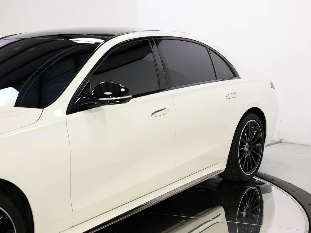 2023 Mercedes-Benz S500 4MATIC $123K MSRP AMG Line Night Pkg   - Photo 16 - Sarasota, FL 34243