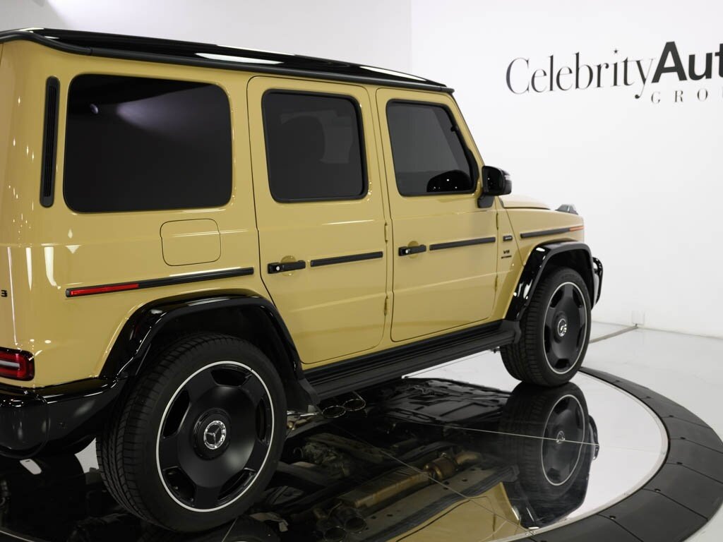 2025 Mercedes-Benz AMG G63 Interior Pkg Plus 22 " Black AMG Wheels   - Photo 24 - Sarasota, FL 34243