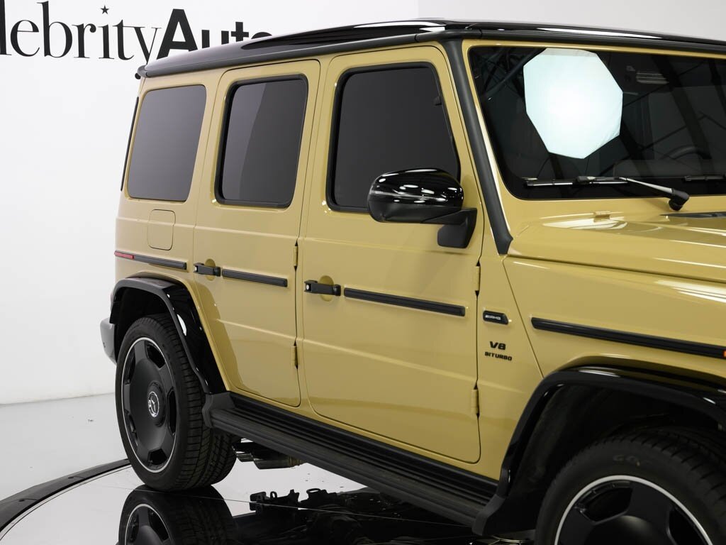 2025 Mercedes-Benz AMG G63 Interior Pkg Plus 22 " Black AMG Wheels   - Photo 15 - Sarasota, FL 34243