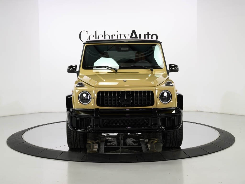 2025 Mercedes-Benz AMG G63 Interior Pkg Plus 22 " Black AMG Wheels   - Photo 11 - Sarasota, FL 34243