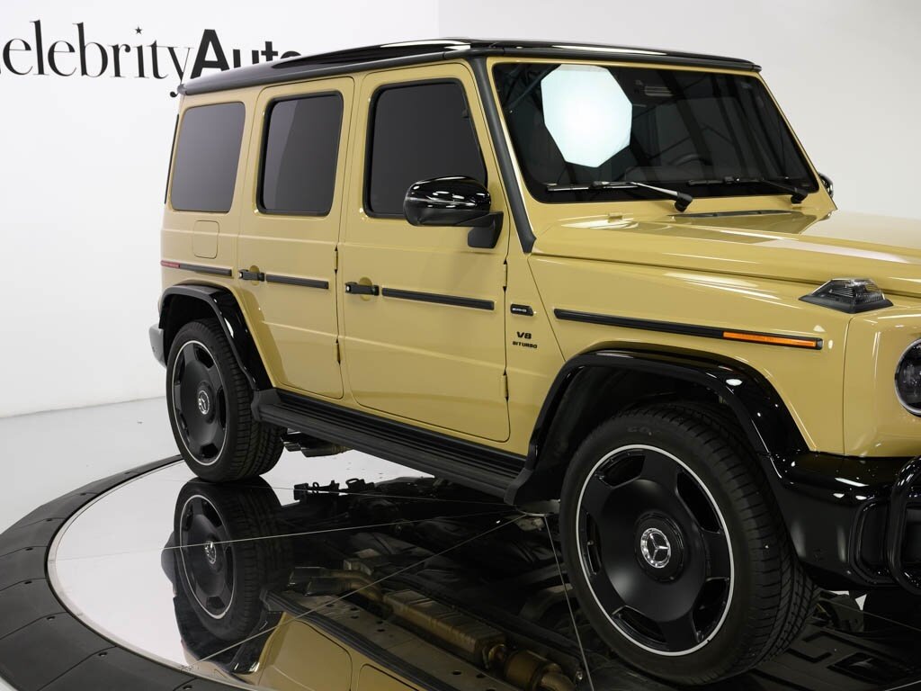 2025 Mercedes-Benz AMG G63 Interior Pkg Plus 22 " Black AMG Wheels   - Photo 13 - Sarasota, FL 34243
