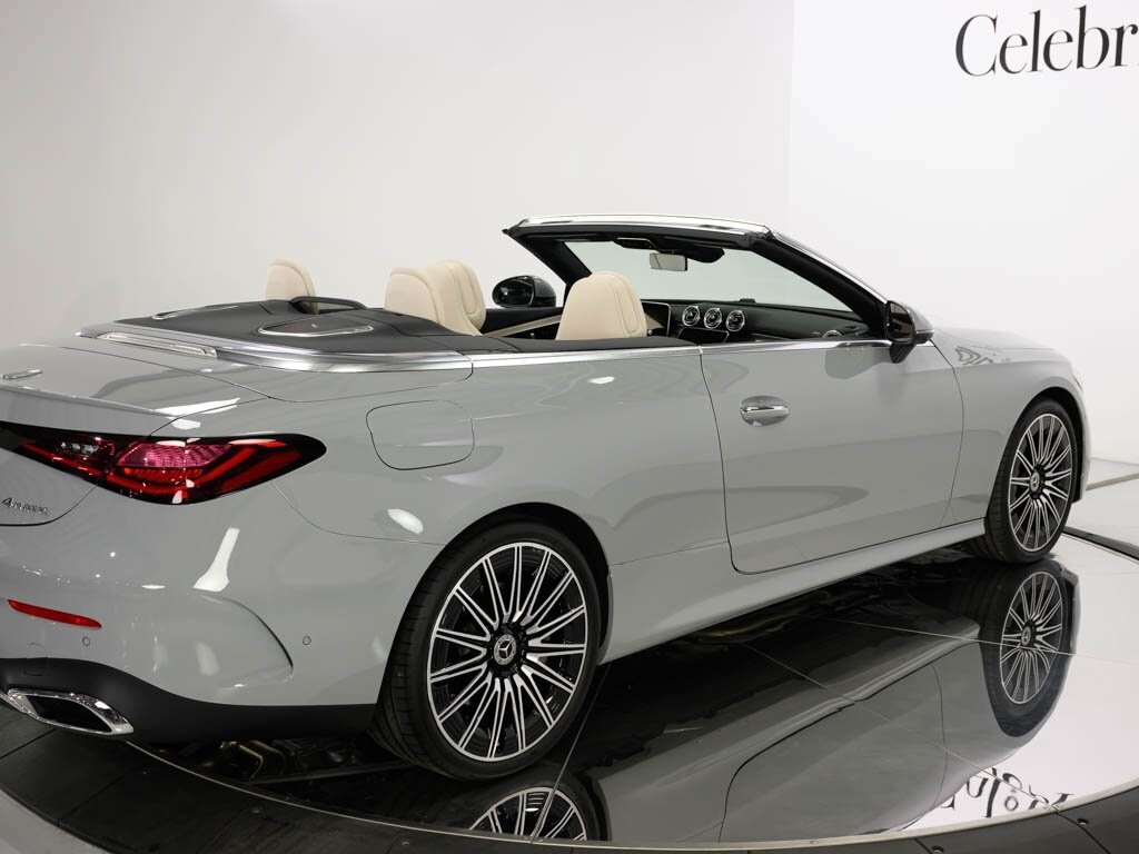 2025 Mercedes-Benz CLE 450 4MATIC $87K MSRP Pinnacle Trim Drivers Assist   - Photo 30 - Sarasota, FL 34243