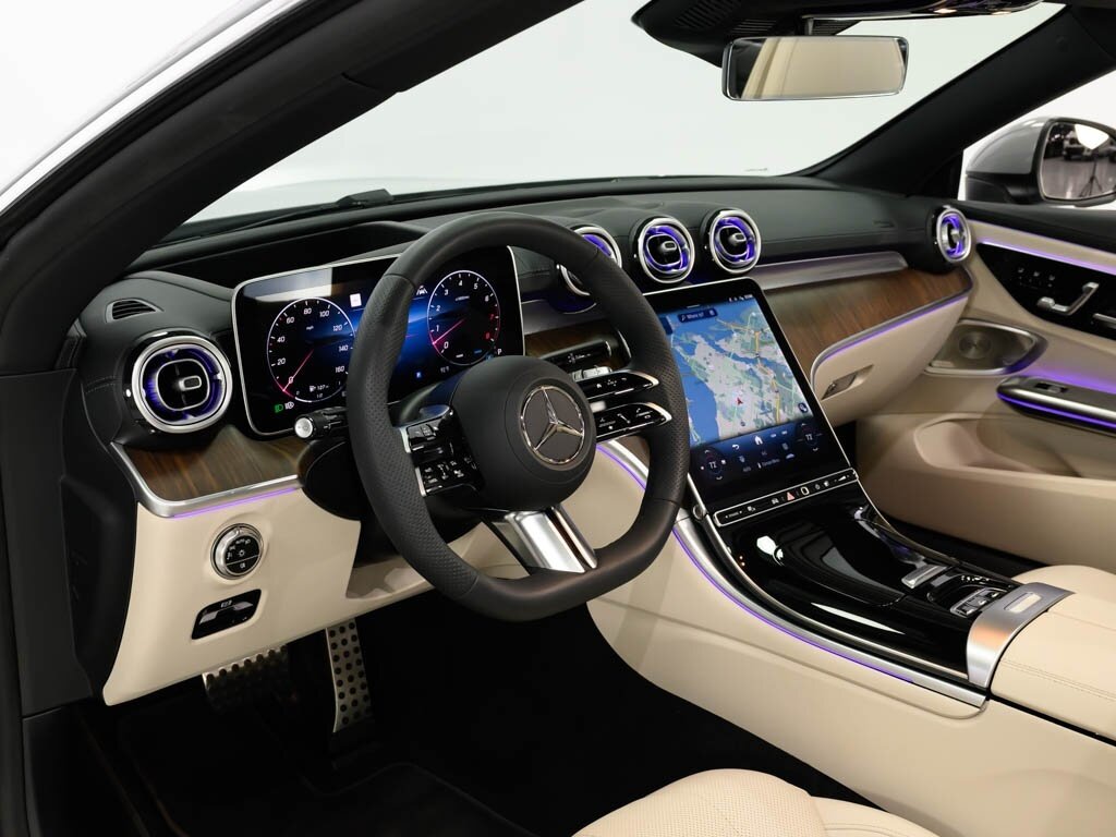 2025 Mercedes-Benz CLE 450 4MATIC $87K MSRP Pinnacle Trim Drivers Assist   - Photo 52 - Sarasota, FL 34243