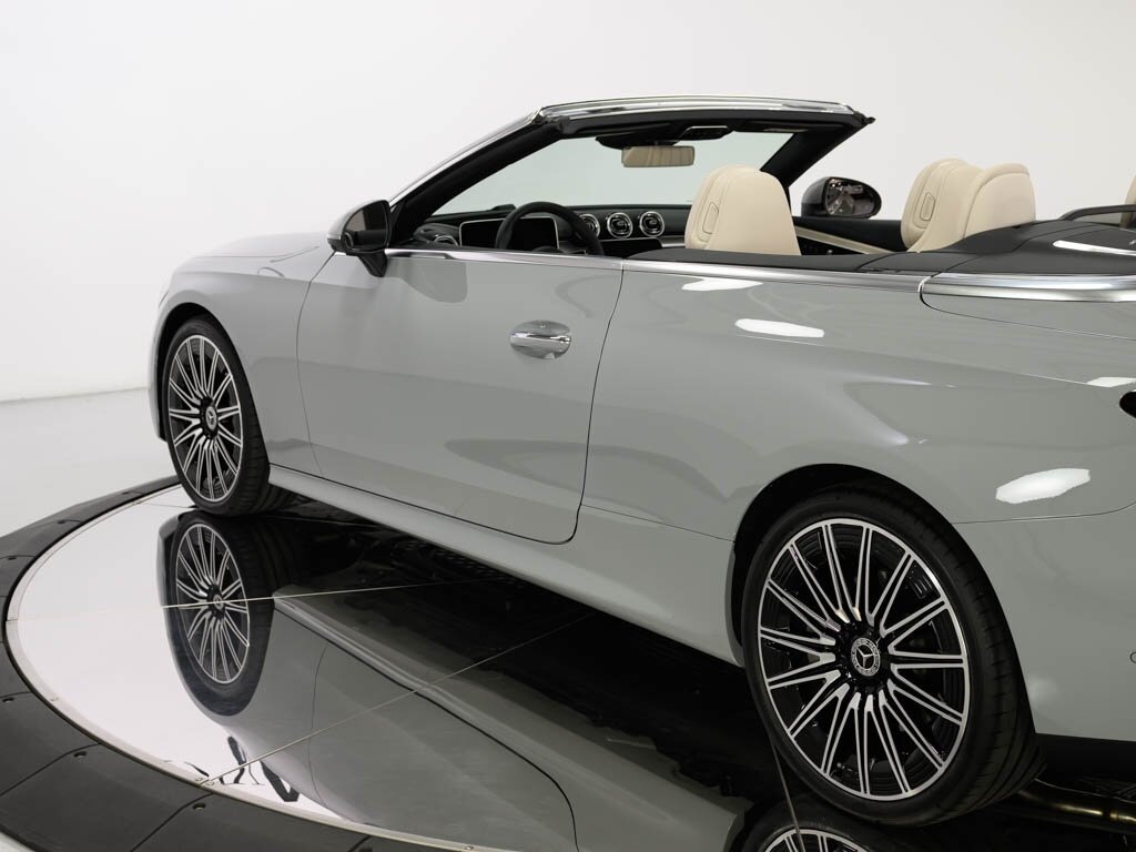 2025 Mercedes-Benz CLE 450 4MATIC $87K MSRP Pinnacle Trim Drivers Assist   - Photo 34 - Sarasota, FL 34243