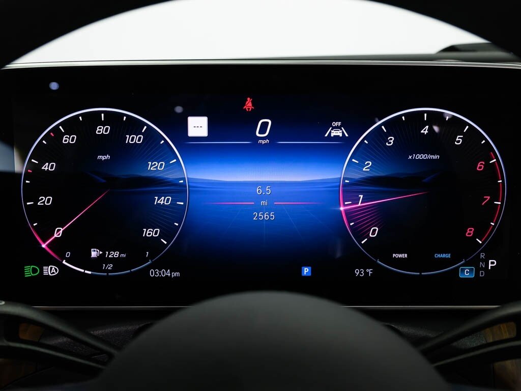 2025 Mercedes-Benz CLE 450 4MATIC $87K MSRP Pinnacle Trim Drivers Assist   - Photo 55 - Sarasota, FL 34243