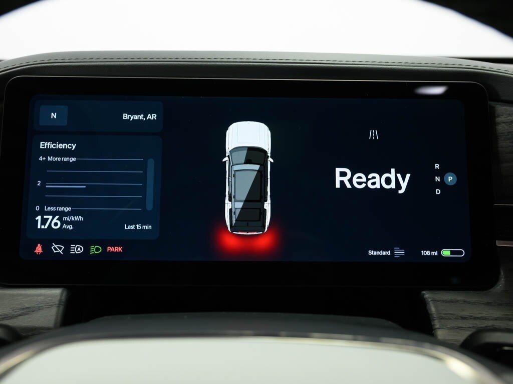 2023 Rivian R1S Launch Edition Quad Motor AWD Large Pack Battery - Photo 50 - Sarasota, FL 34243