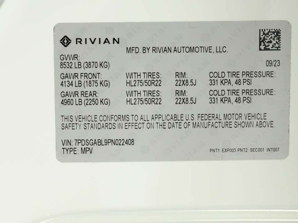 2023 Rivian R1S Launch Edition Quad Motor AWD Large Pack Battery - Photo 63 - Sarasota, FL 34243