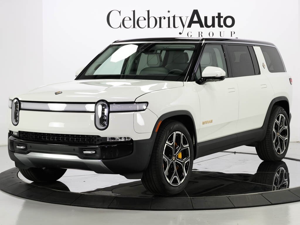 2023 Rivian R1S Launch Edition Quad Motor AWD Large Pack Battery - Photo 3 - Sarasota, FL 34243