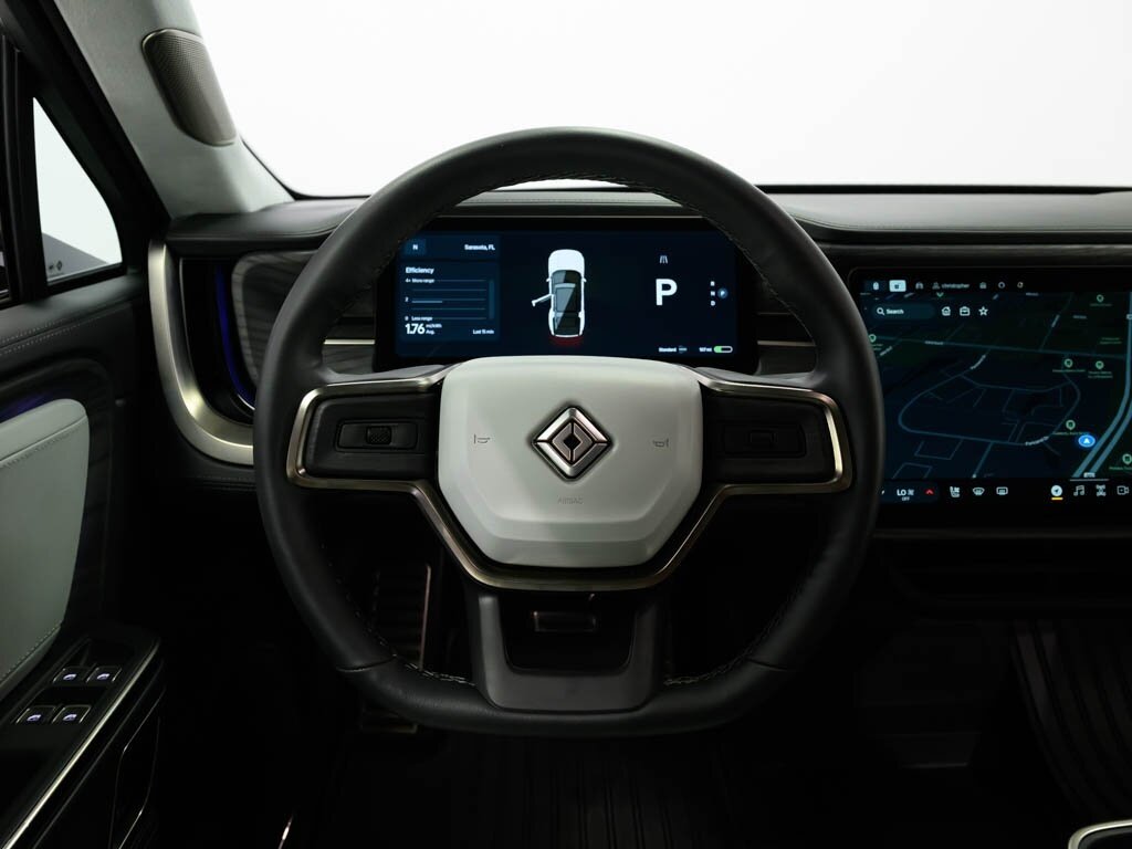 2023 Rivian R1S Launch Edition Quad Motor AWD Large Pack Battery - Photo 49 - Sarasota, FL 34243