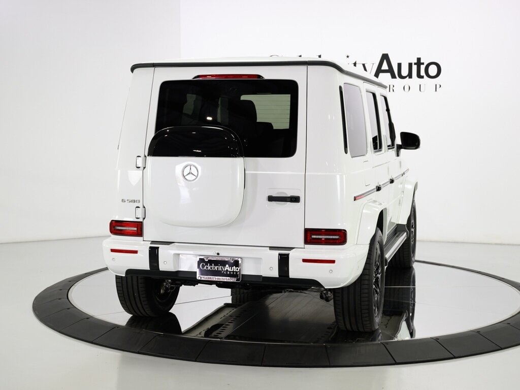 2025 Mercedes-Benz G580 Edition 1 with EQ Technology $182K MSRP - Photo 30 - Sarasota, FL 34243