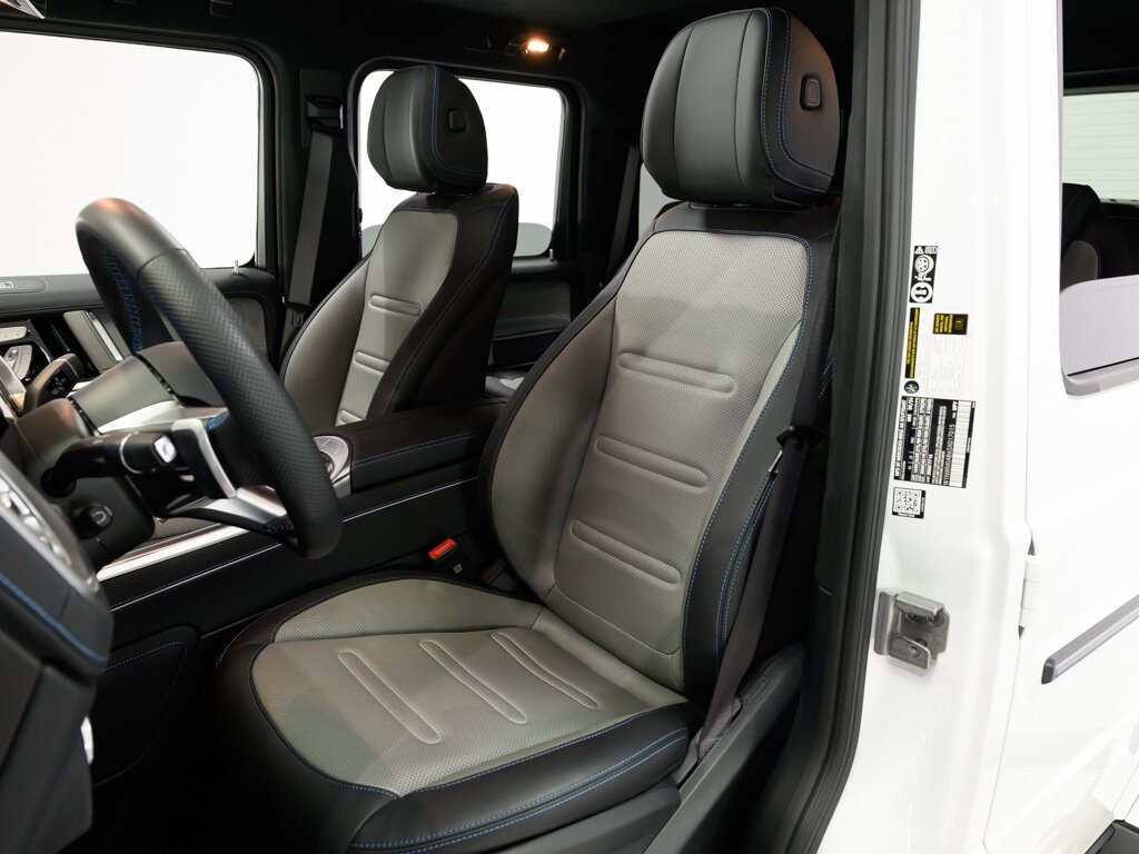 2025 Mercedes-Benz G580 Edition 1 with EQ Technology $182K MSRP - Photo 42 - Sarasota, FL 34243