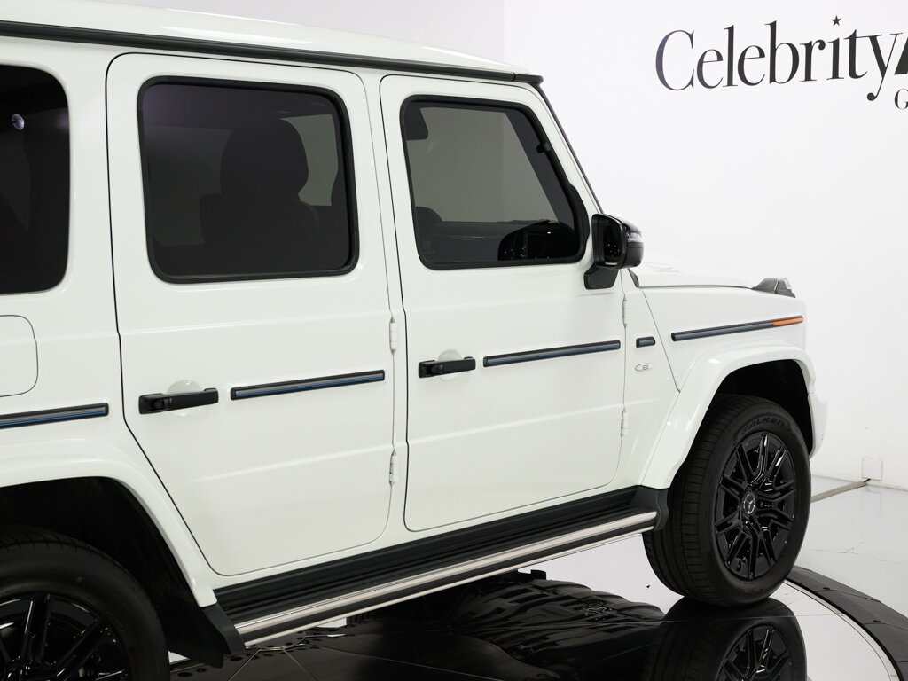 2025 Mercedes-Benz G580 Edition 1 with EQ Technology $182K MSRP - Photo 26 - Sarasota, FL 34243