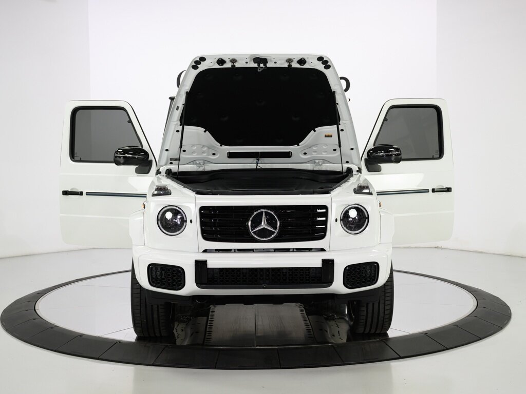 2025 Mercedes-Benz G580 Edition 1 with EQ Technology $182K MSRP - Photo 73 - Sarasota, FL 34243