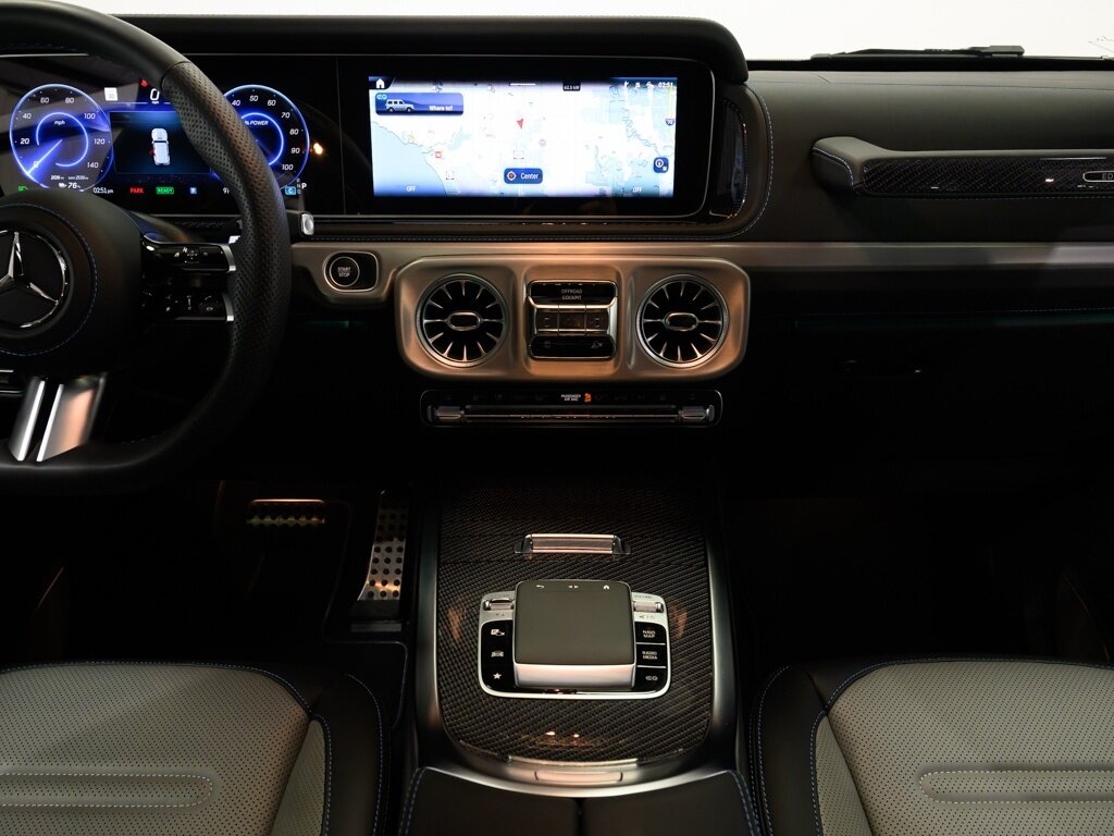 2025 Mercedes-Benz G580 Edition 1 with EQ Technology $182K MSRP - Photo 54 - Sarasota, FL 34243