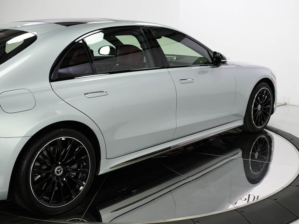 2025 Mercedes-Benz S580 4MATIC $144K MSRP Amg Line Night Pkg   - Photo 24 - Sarasota, FL 34243