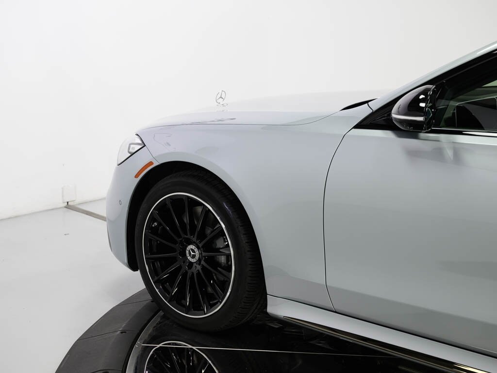 2025 Mercedes-Benz S580 4MATIC $144K MSRP Amg Line Night Pkg   - Photo 18 - Sarasota, FL 34243
