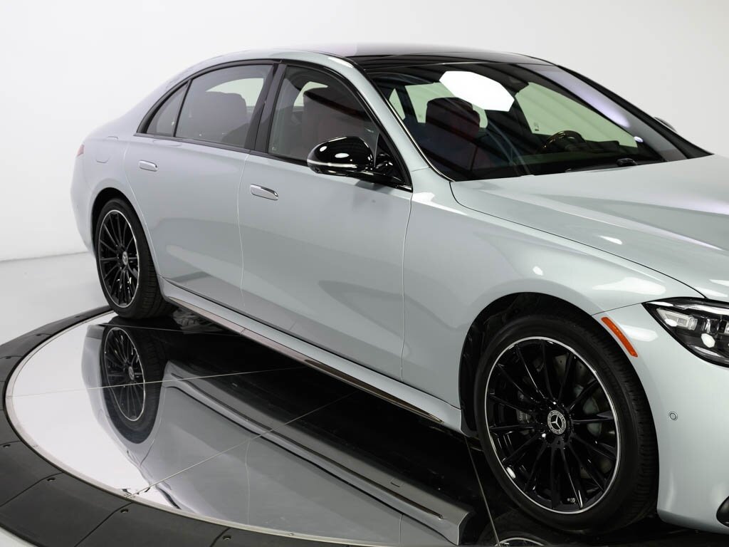 2025 Mercedes-Benz S580 4MATIC $144K MSRP Amg Line Night Pkg   - Photo 13 - Sarasota, FL 34243