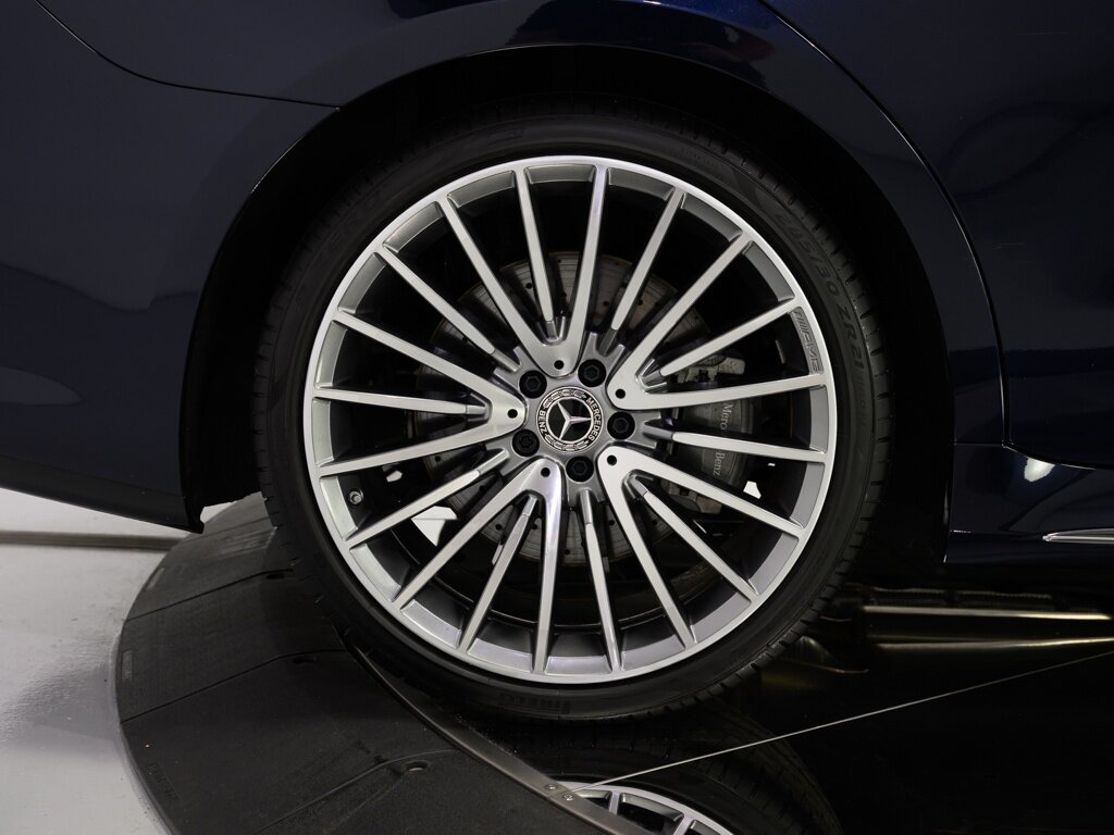2022 Mercedes Benz S 500 AMG photo 32