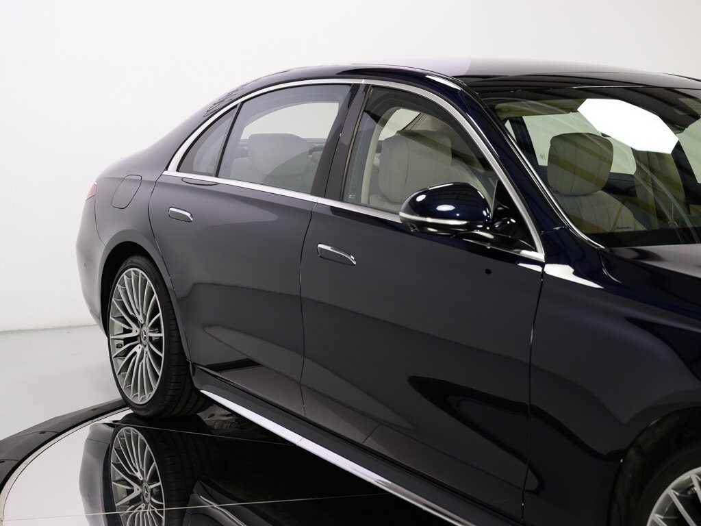 2022 Mercedes Benz S 500 AMG photo 12