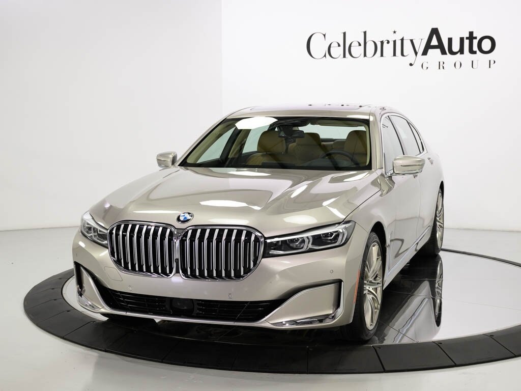 2022 BMW 750i xDrive Exec Pkg Driver Assist Pro - Photo 20 - Sarasota, FL 34243