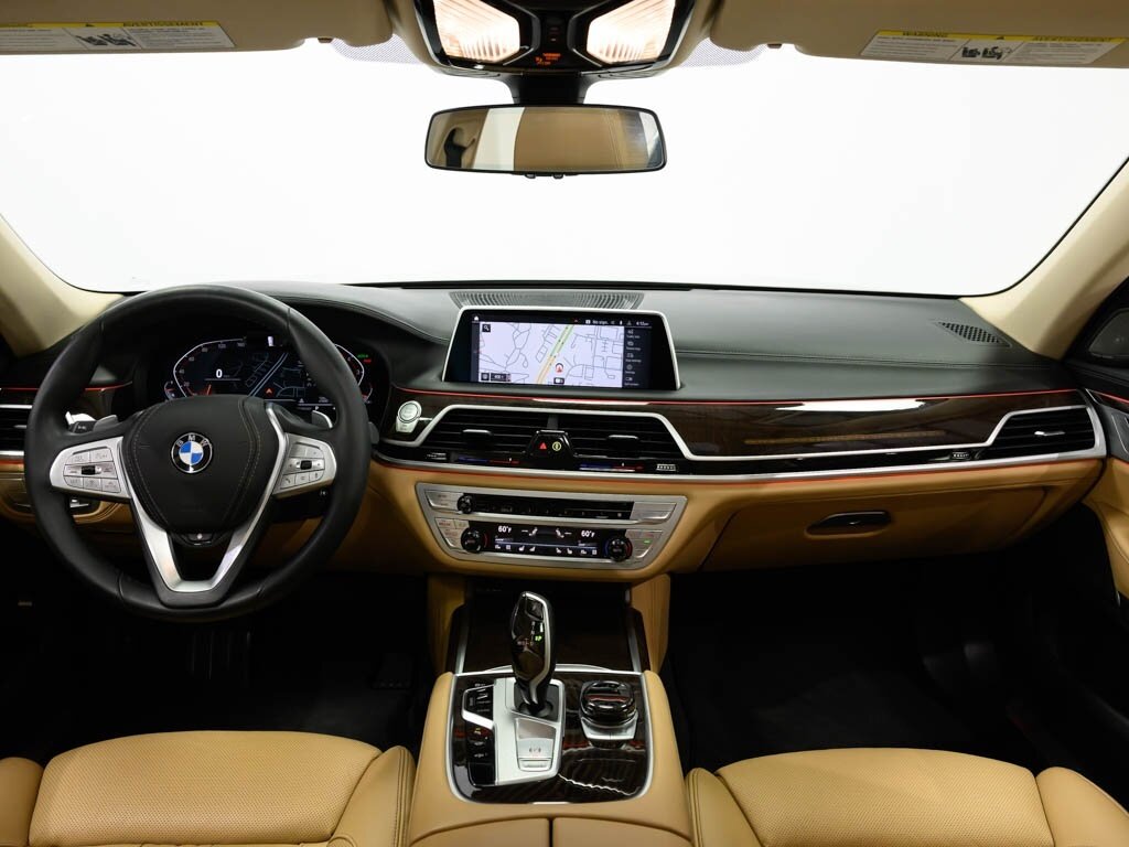 2022 BMW 750i xDrive Exec Pkg Driver Assist Pro - Photo 56 - Sarasota, FL 34243