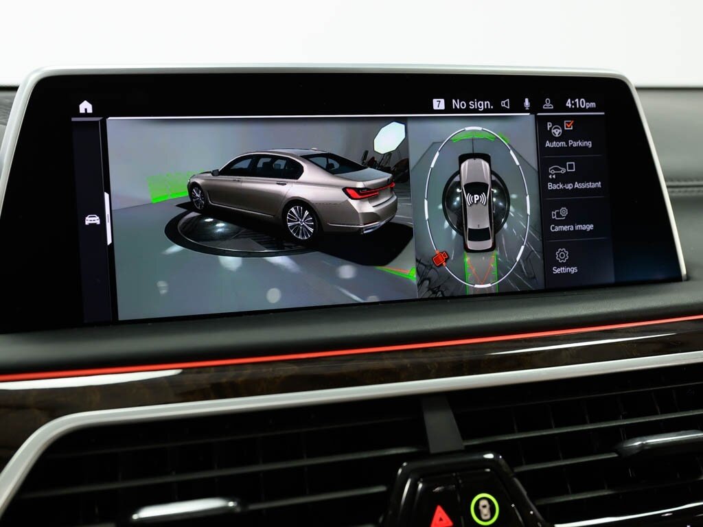 2022 BMW 750i xDrive Exec Pkg Driver Assist Pro - Photo 55 - Sarasota, FL 34243