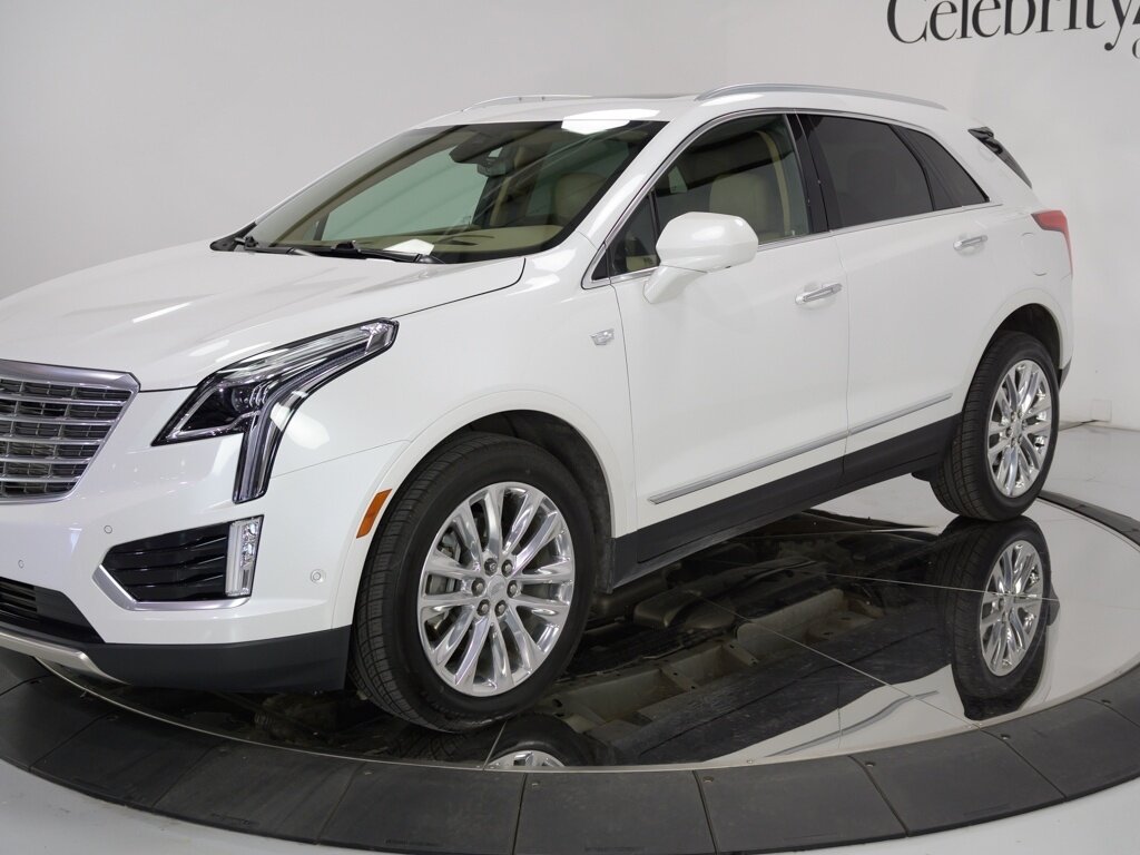 2019 Cadillac XT5 Platinum AWD 20 " Chrome Wheels   - Photo 12 - Sarasota, FL 34243