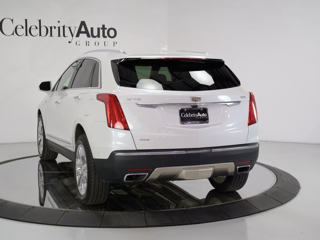 2019 Cadillac XT5 Platinum AWD 20 " Chrome Wheels   - Photo 31 - Sarasota, FL 34243