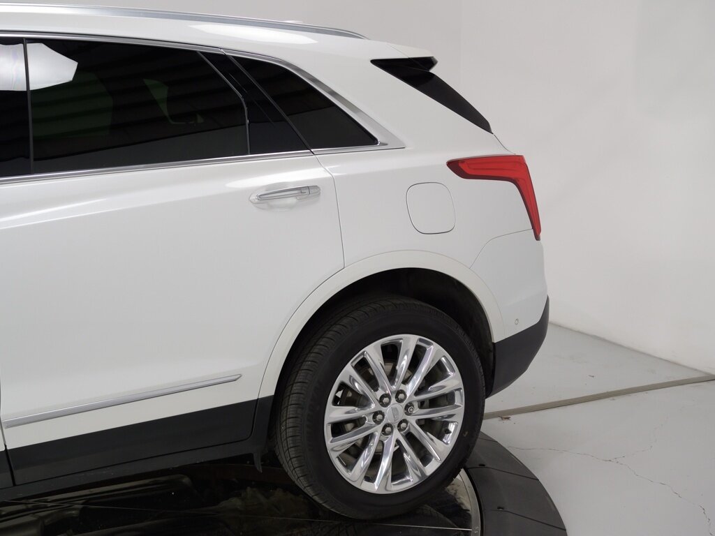 2019 Cadillac XT5 Platinum AWD 20 " Chrome Wheels   - Photo 29 - Sarasota, FL 34243