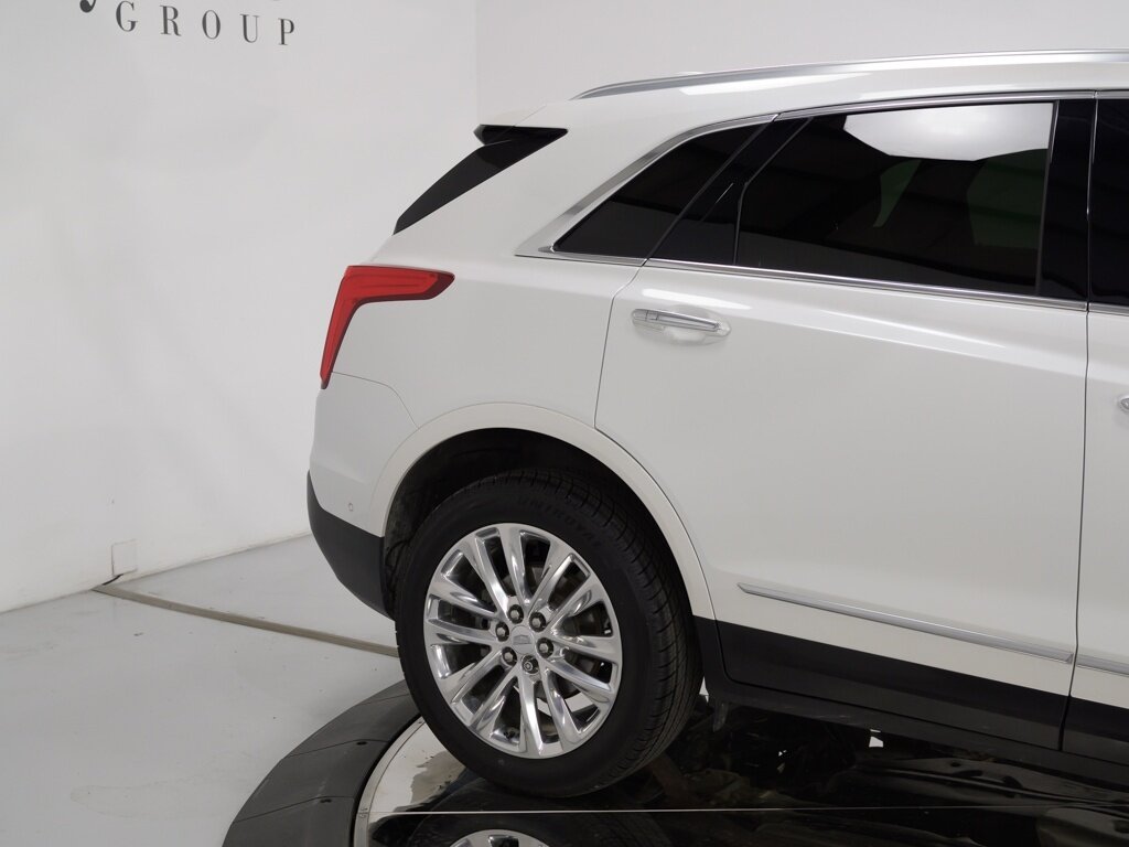 2019 Cadillac XT5 Platinum AWD 20 " Chrome Wheels   - Photo 28 - Sarasota, FL 34243