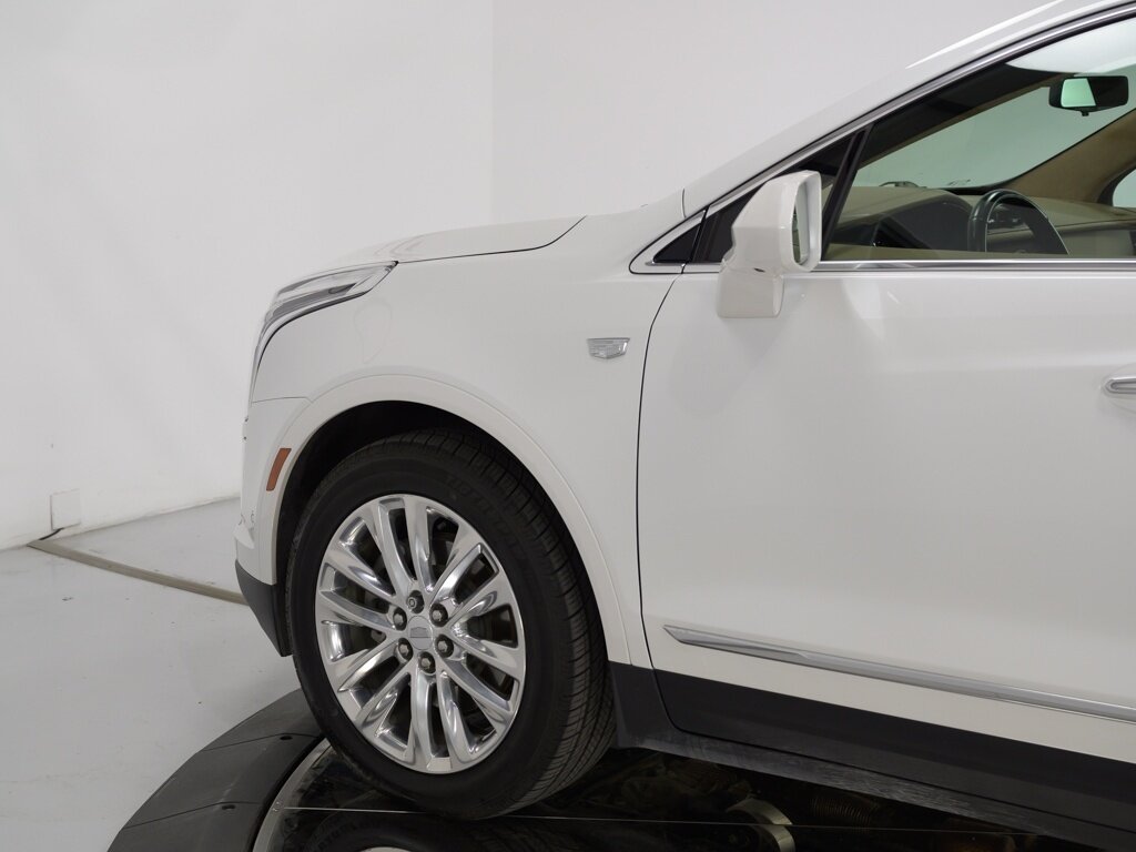 2019 Cadillac XT5 Platinum AWD 20 " Chrome Wheels   - Photo 18 - Sarasota, FL 34243