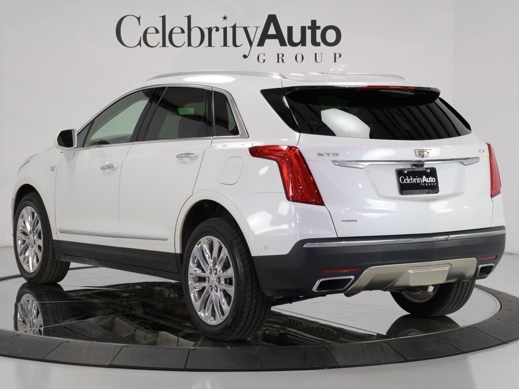 2019 Cadillac XT5 Platinum AWD 20 " Chrome Wheels   - Photo 5 - Sarasota, FL 34243