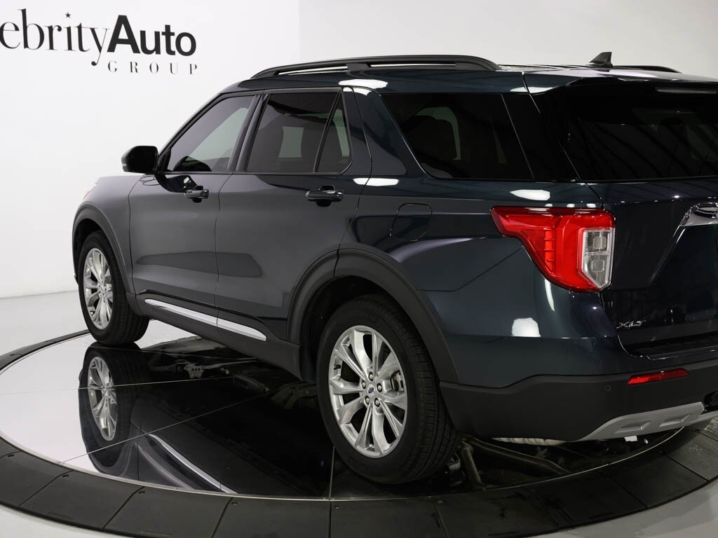 2024 Ford Explorer XLT Equipment Group 202A - Photo 23 - Sarasota, FL 34243
