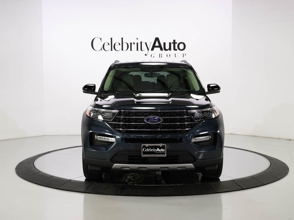 2024 Ford Explorer XLT Equipment Group 202A - Photo 11 - Sarasota, FL 34243