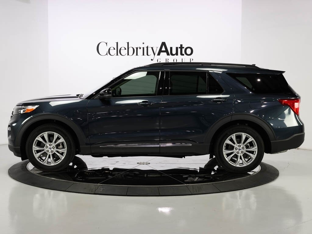 2024 Ford Explorer XLT Equipment Group 202A - Photo 4 - Sarasota, FL 34243