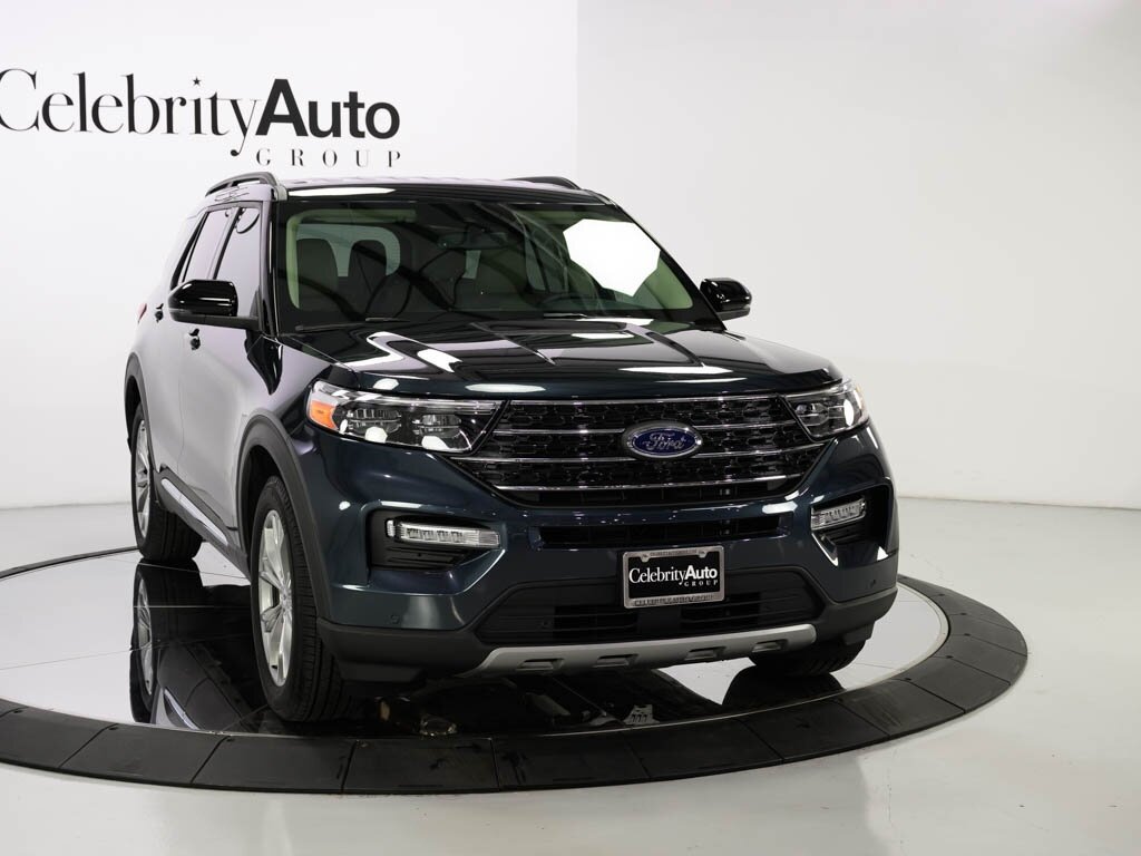 2024 Ford Explorer XLT Equipment Group 202A - Photo 19 - Sarasota, FL 34243