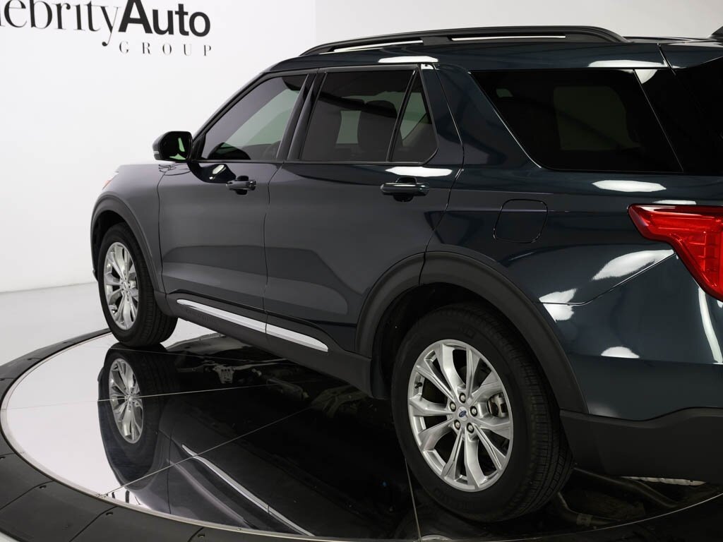 2024 Ford Explorer XLT Equipment Group 202A - Photo 25 - Sarasota, FL 34243