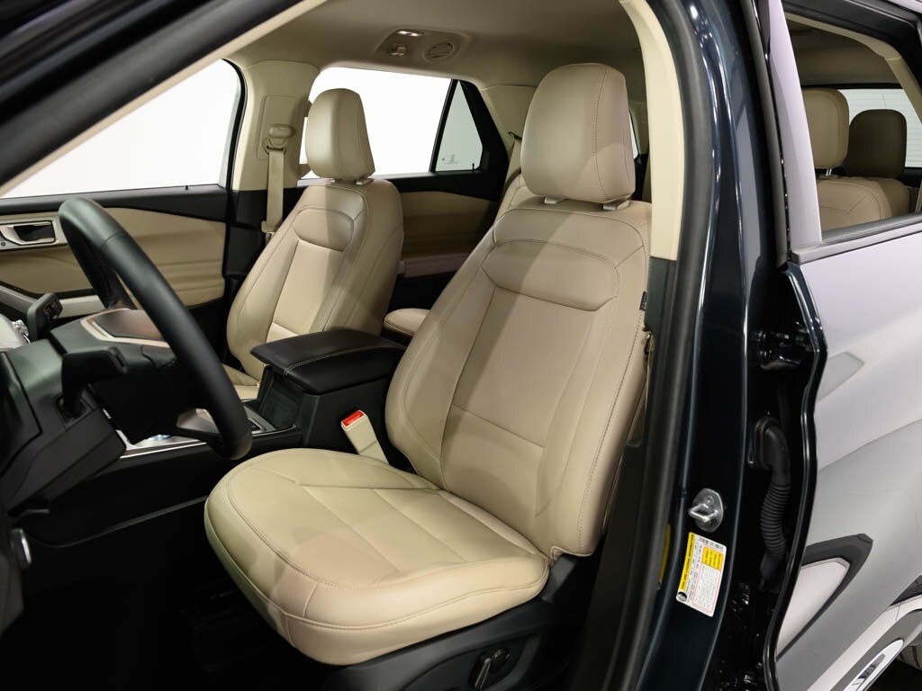 2024 Ford Explorer XLT Equipment Group 202A - Photo 40 - Sarasota, FL 34243