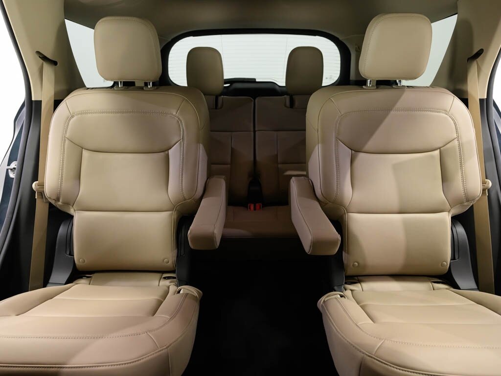 2024 Ford Explorer XLT Equipment Group 202A - Photo 43 - Sarasota, FL 34243