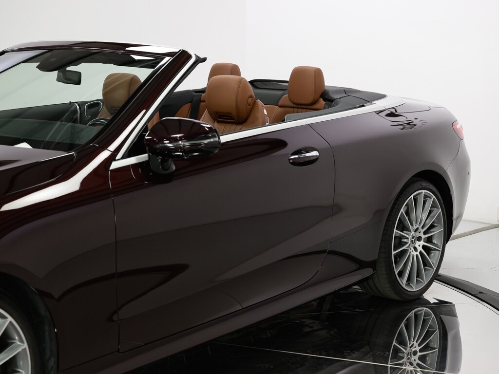 2021 Mercedes-Benz E450 Conv $79K MSRP AMG Line 20 " AMG Wheels - Photo 25 - Sarasota, FL 34243