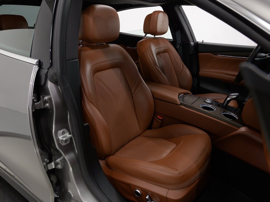 2021 Maserati Quattroporte S $117K MSRP Full Natural Drilled Leather   - Photo 43 - Sarasota, FL 34243