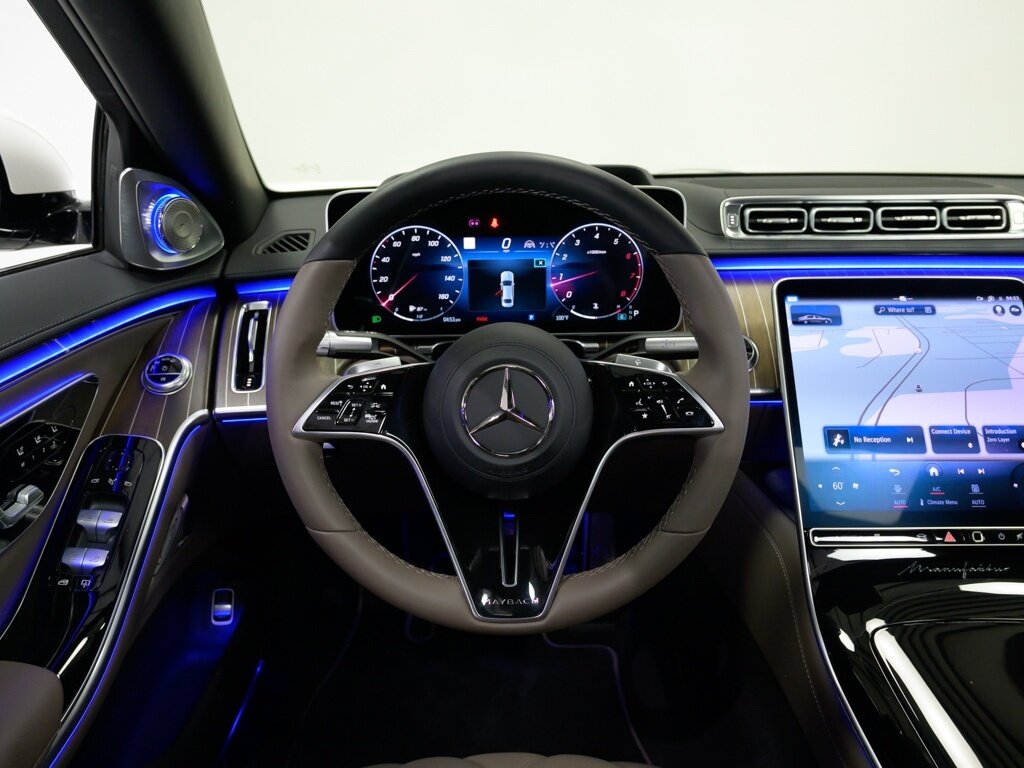 2023 Mercedes-Benz Maybach S680 $251K MSRP Manufaktur Exclusive Int   - Photo 51 - Sarasota, FL 34243