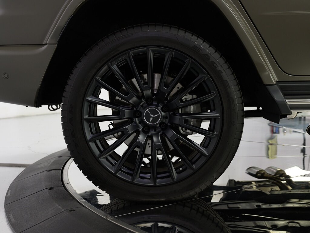 2025 Mercedes-Benz AMG G63 $233K MSRP Full Leather Pkg $16K Option   - Photo 35 - Sarasota, FL 34243