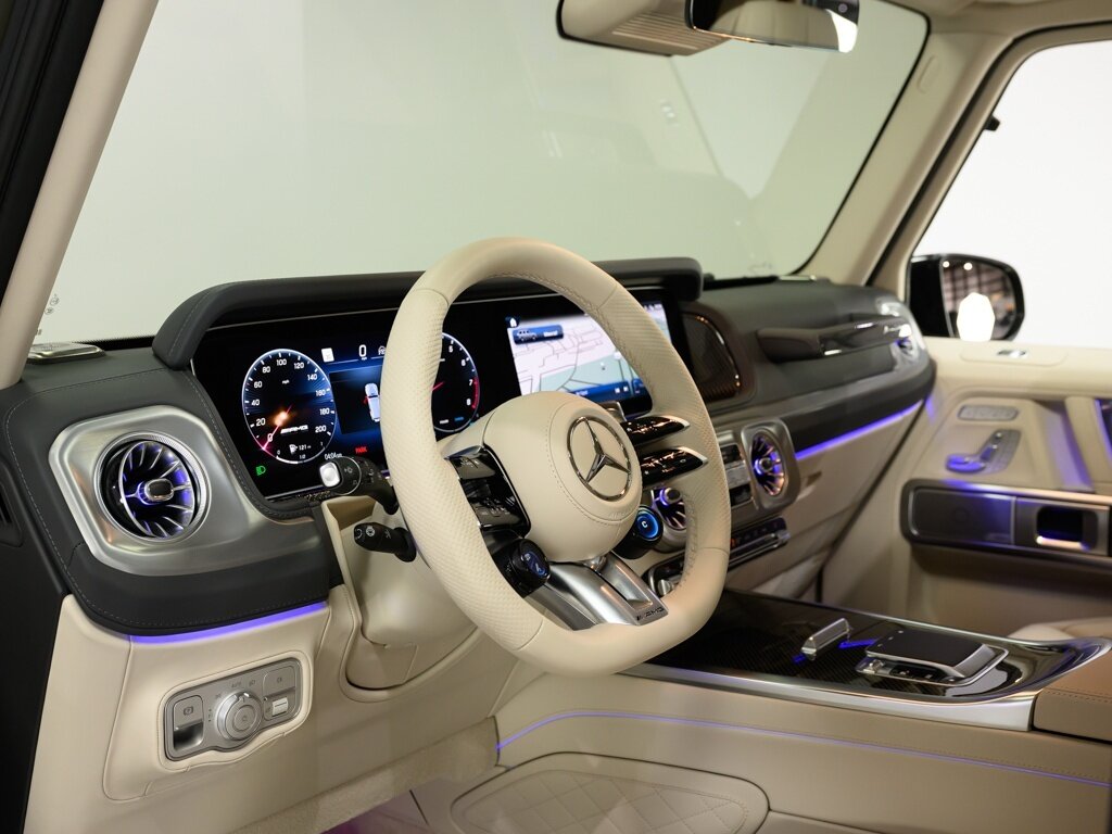 2025 Mercedes-Benz AMG G63 $233K MSRP Full Leather Pkg $16K Option   - Photo 47 - Sarasota, FL 34243