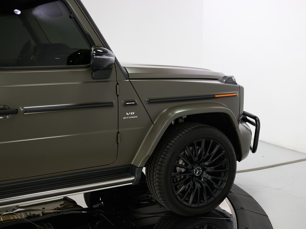 2025 Mercedes-Benz AMG G63 $233K MSRP Full Leather Pkg $16K Option   - Photo 17 - Sarasota, FL 34243