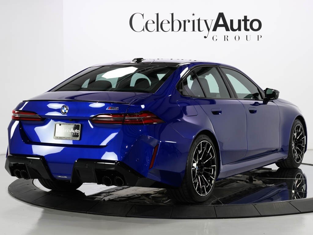 2025 BMW M5 Executive Pkg Driver Assistance Professional - Photo 7 - Sarasota, FL 34243