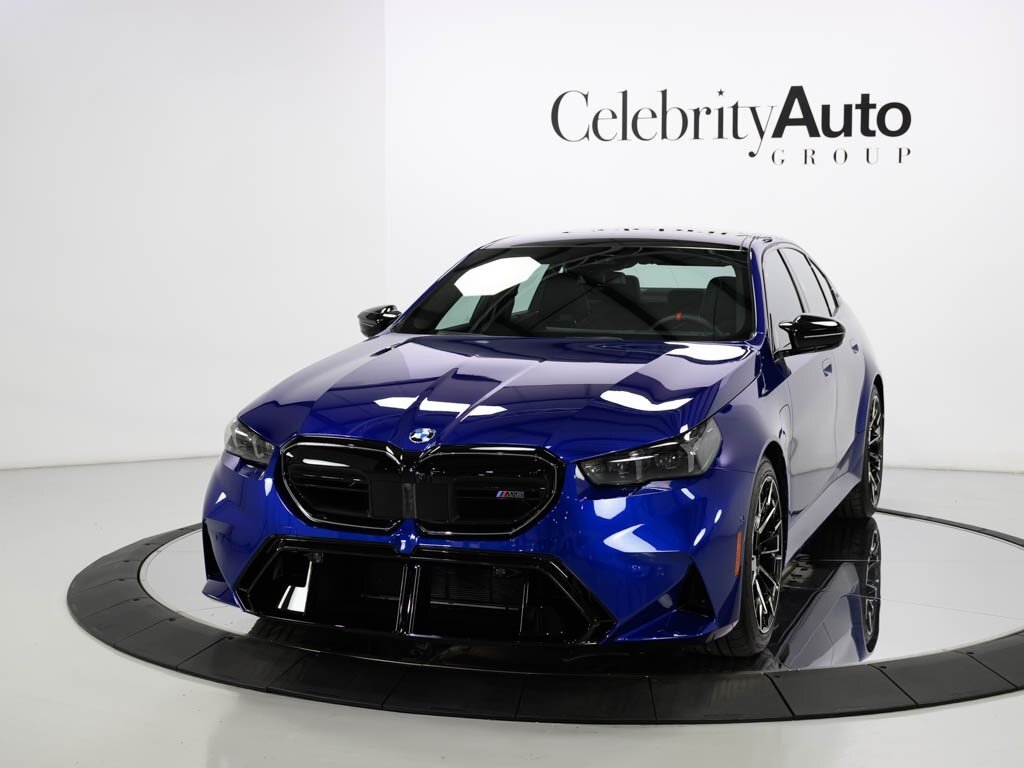 2025 BMW M5 Executive Pkg Driver Assistance Professional - Photo 20 - Sarasota, FL 34243