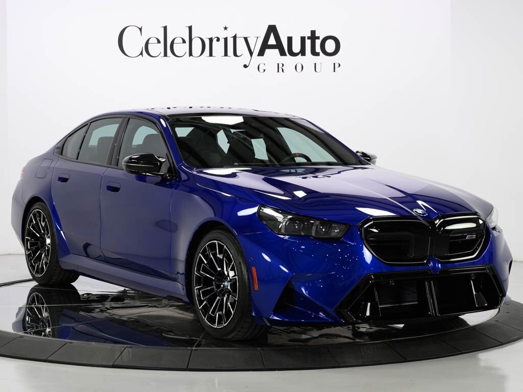 2025 BMW M5 Executive Pkg Driver Assistance Professional - Photo 1 - Sarasota, FL 34243